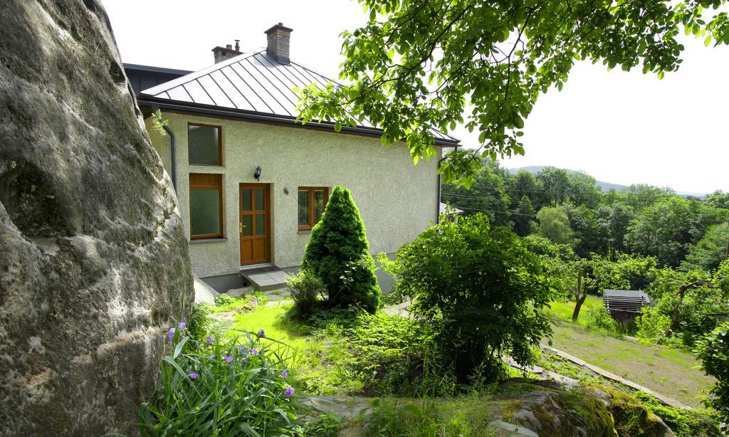 Apartmán pod skálou Besedice Exterior foto