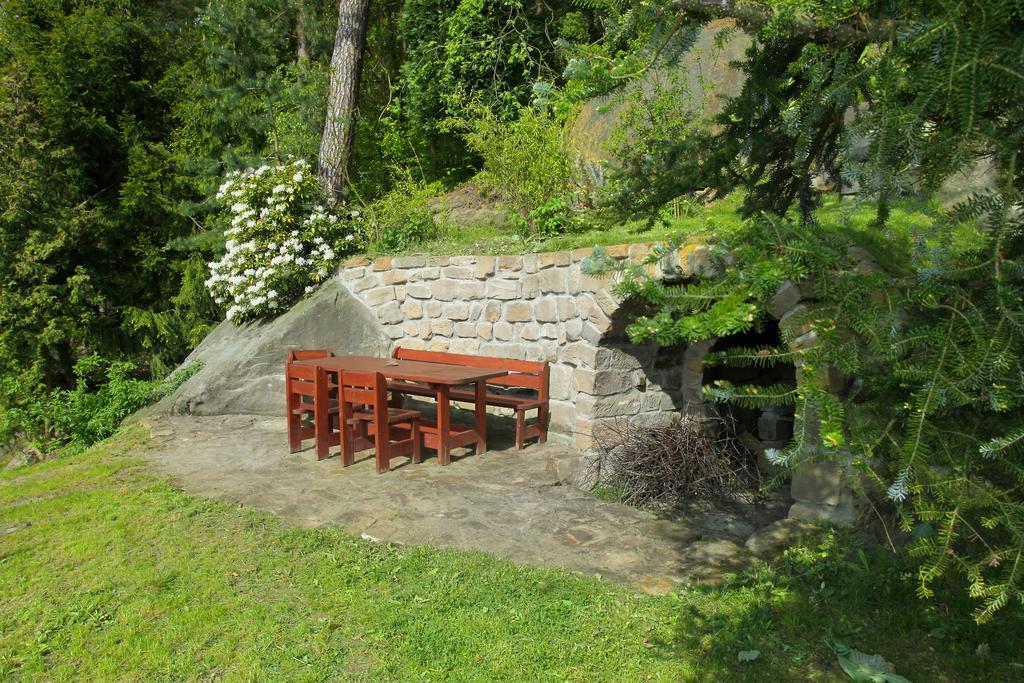Apartmán pod skálou Besedice Exterior foto
