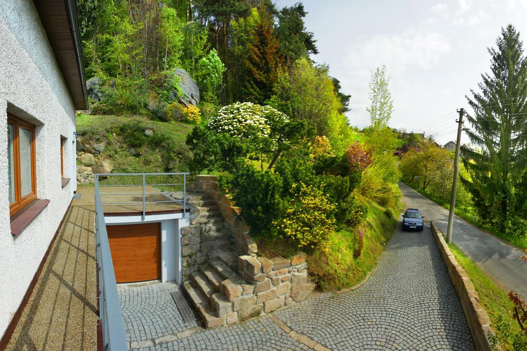 Apartmán pod skálou Besedice Exterior foto